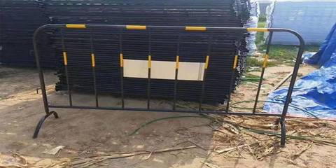 定制移动护栏 铁马护栏在施工隔离与工地基坑防护中的应用
